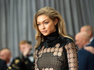SUPER MODEL GIGI HADID ARRESTED FOR TRANSPORTING WEED AT UK AIRPORT
